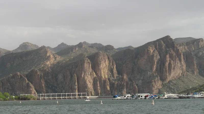 Saguaro Lake-Arizona-and marina.jpg