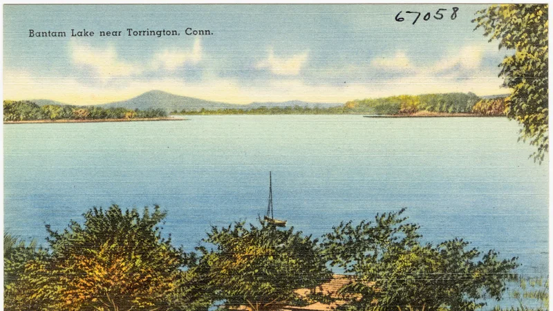 Bantam Lake near Torrington, Conn (67058).jpg