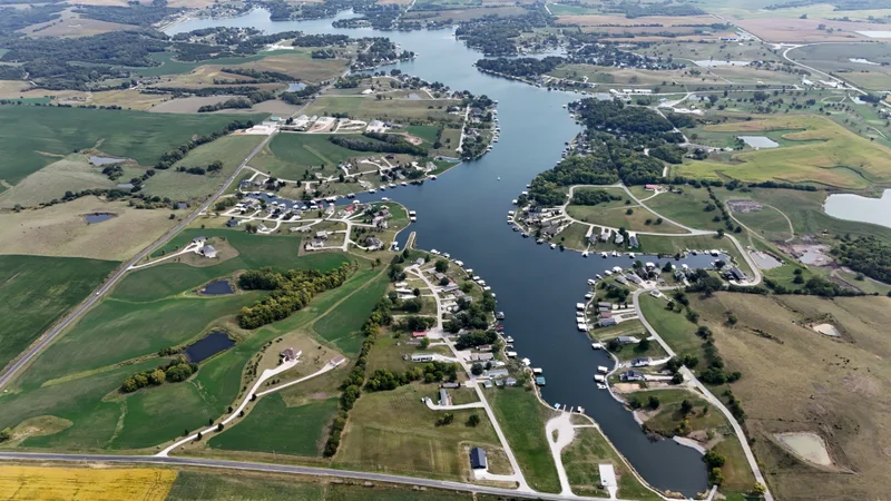 SunValleyLakeIowa.jpg
