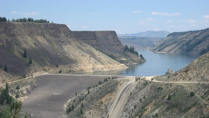 Anderson Ranch Dam and Reservoir.JPG