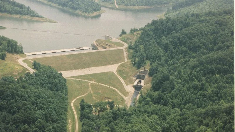 Yatesville Lake.jpg