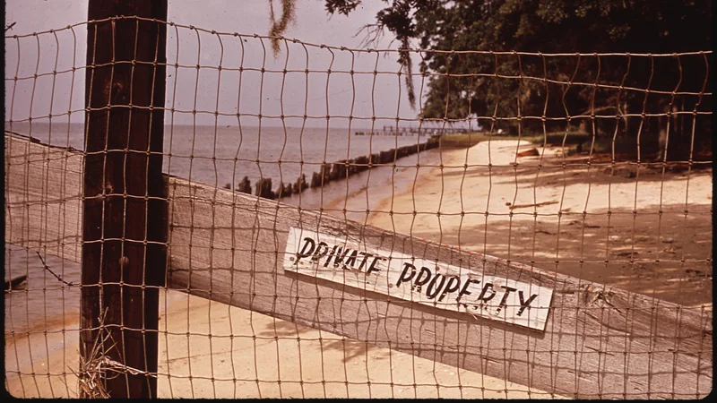 LOUISIANA-LAKE PONTCHARTRAIN - NARA - 544263.jpg