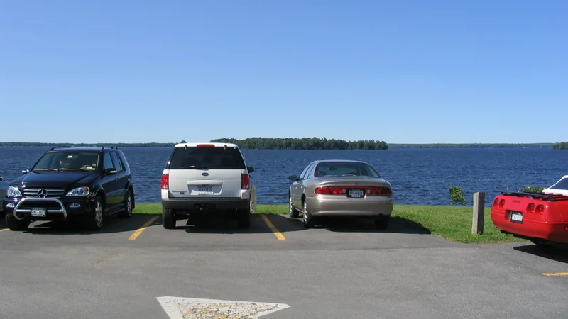 Cicero, New York Yacht Club.jpg