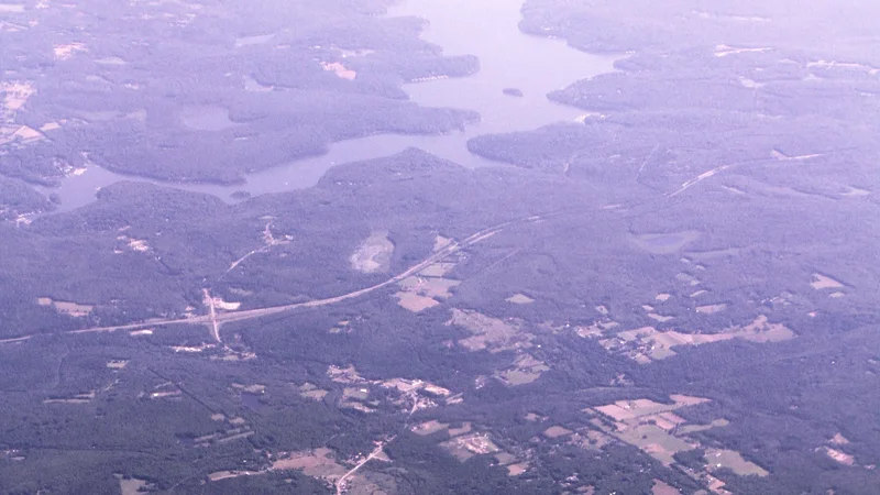 PA Pike and Wayne counties Lake Wallenpaupack with Newfoundland and Pine Grove gravel pit IMG 1905.JPG