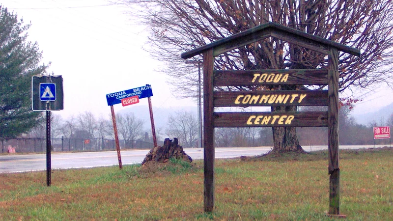 Toqua-tennessee-sign3.jpg