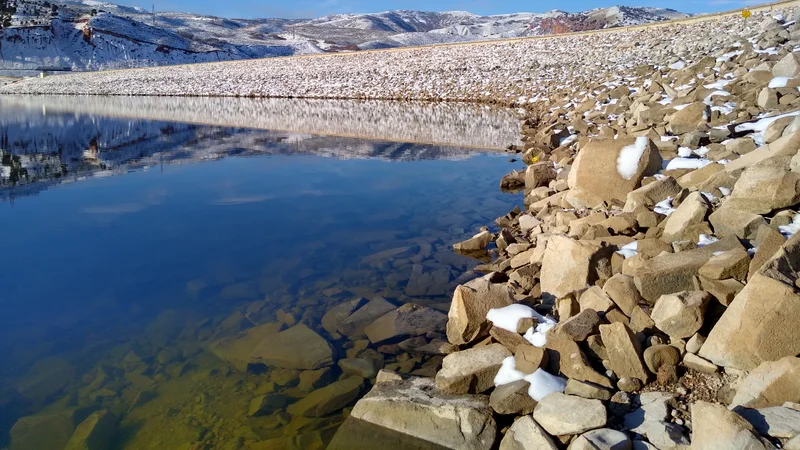 Echo reservoir dam 2019.jpg