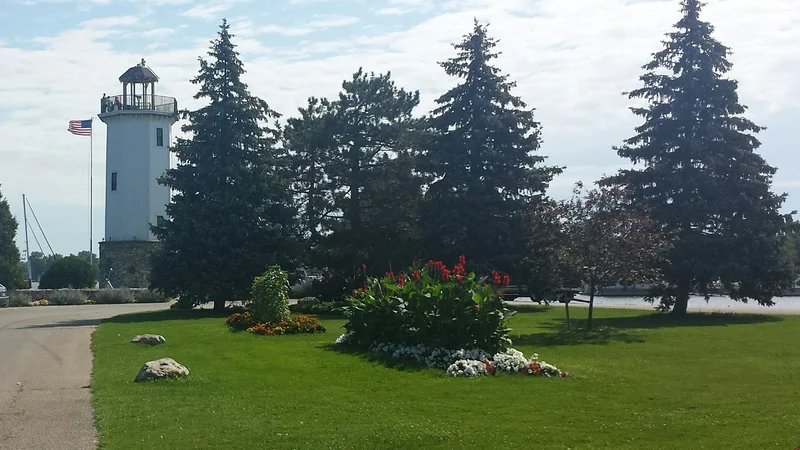 Fond du Lac Wisconsin Lighthouse.jpg