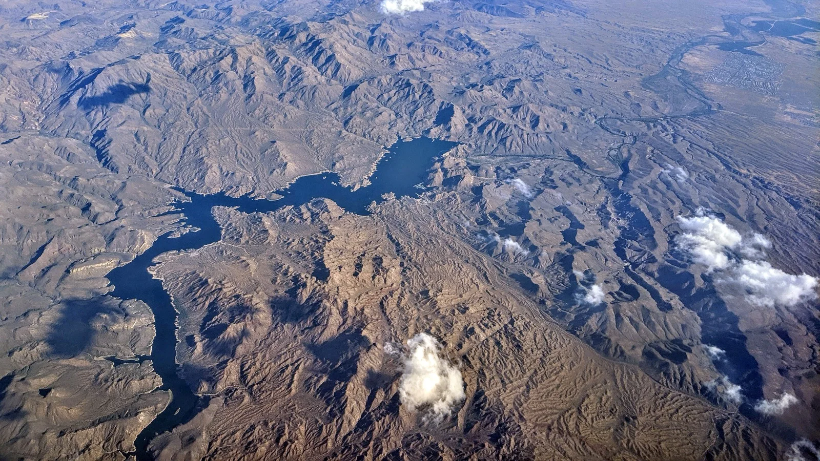 Bartlett Reservoir and Verde River aerial.jpg