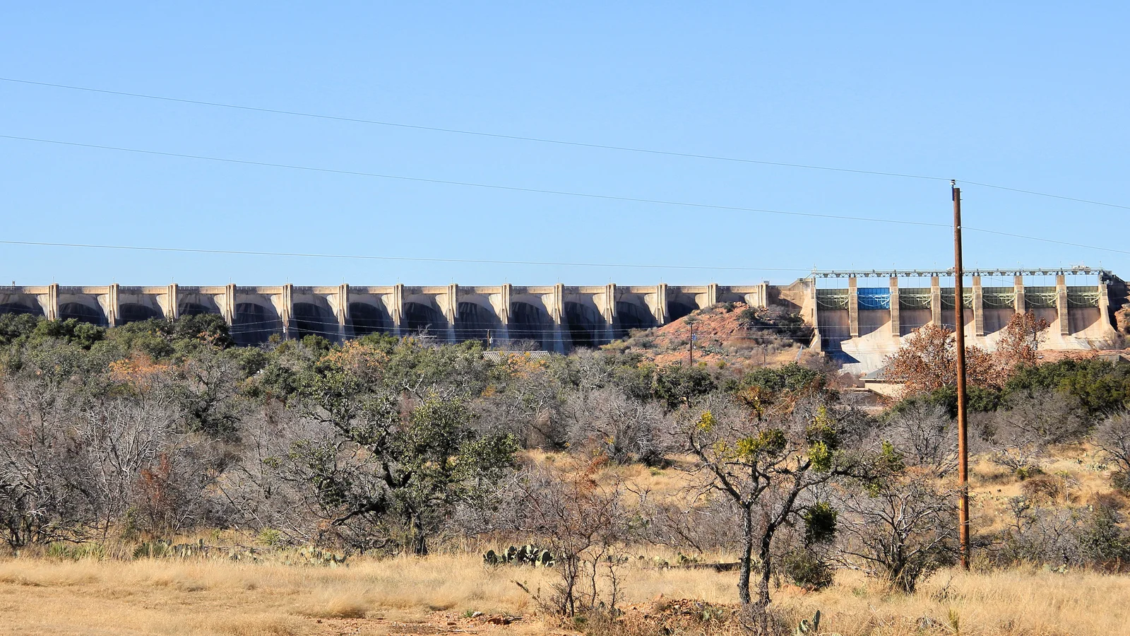 Buchanan dam texas 2014.jpg