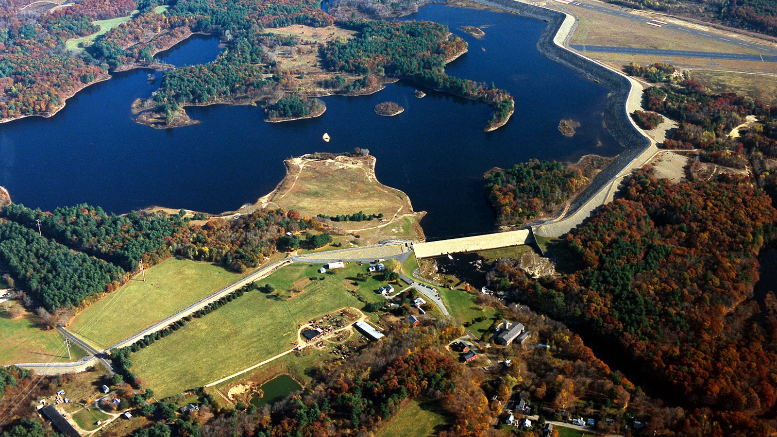 USACE Mansfield Hollow Lake.jpg
