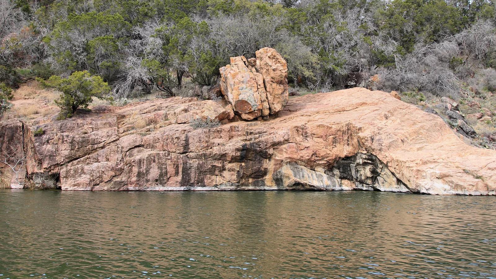 Devils Waterhole Inks Lake State Park Texas 2023.jpg