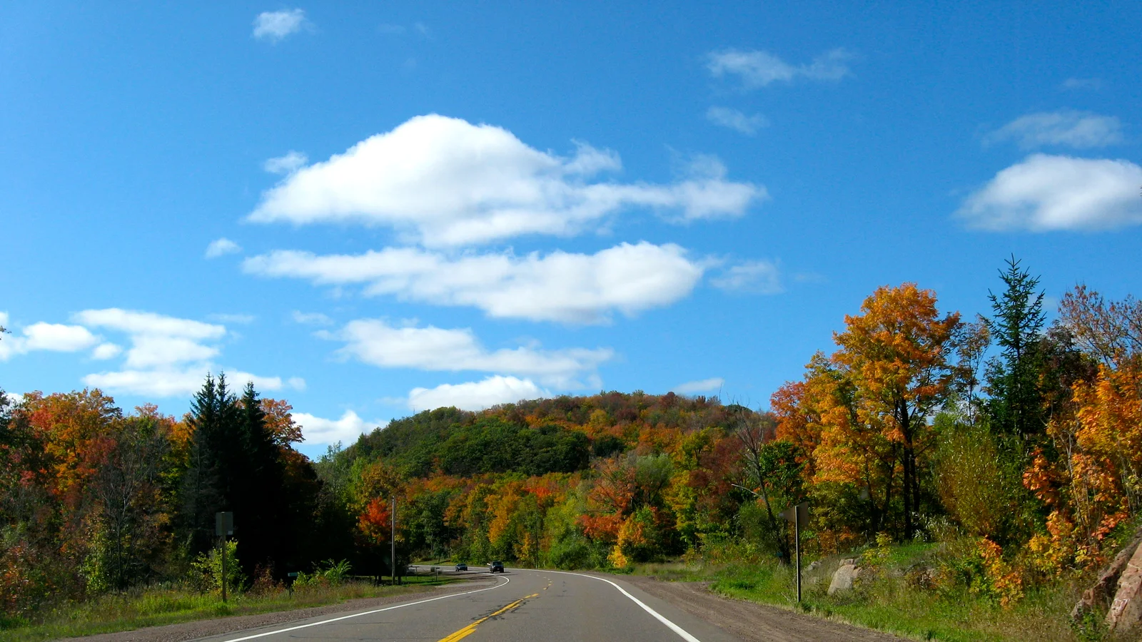 M-28 M-64 Duplex Near Lake Gogebic.JPG