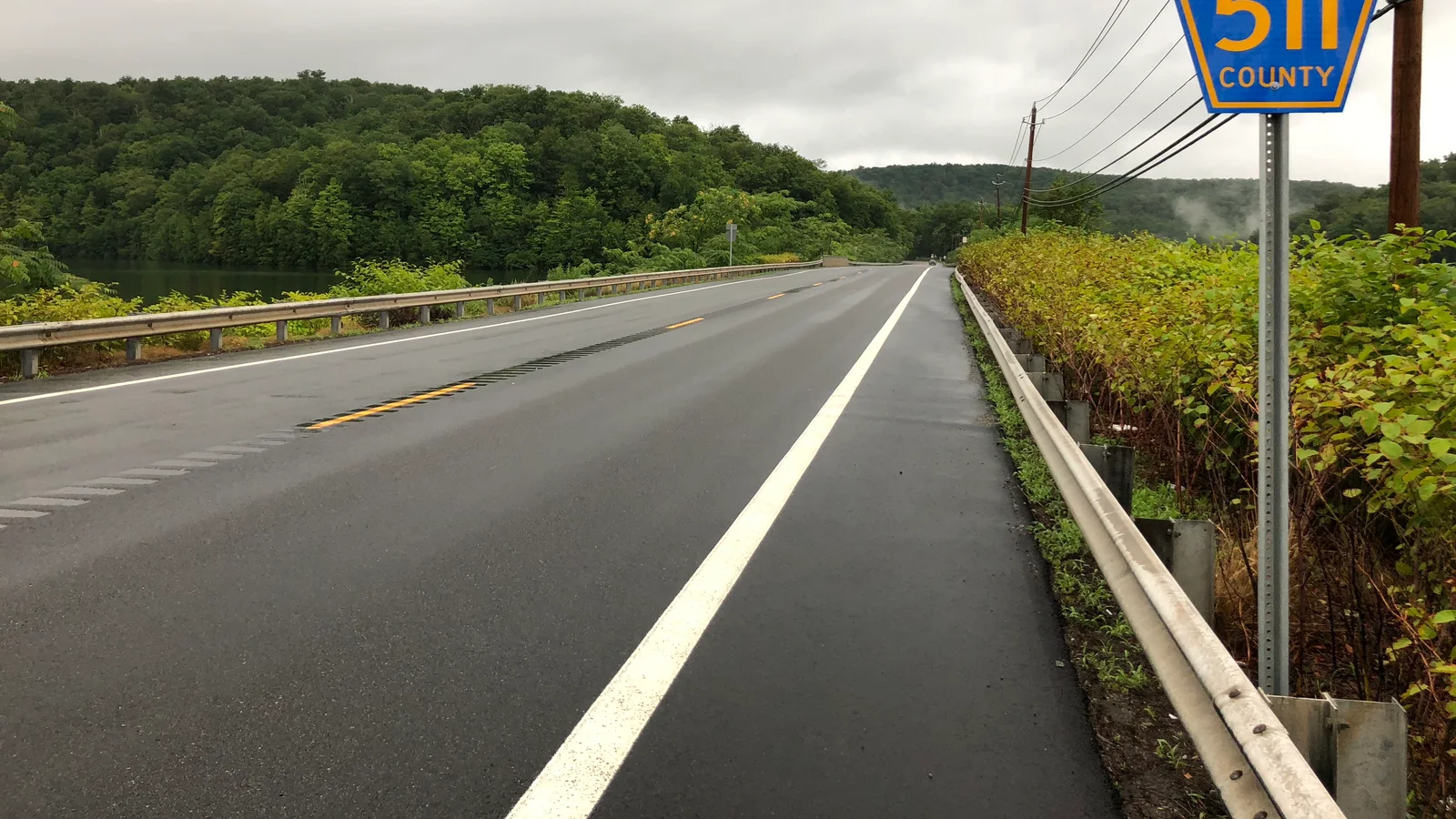 2018-07-25 18 15 48 View north along Passaic County Route 511 (Greenwood Lake Turnpike) just north of Beech Road in West Milford Township, Passaic County, New Jersey.jpg