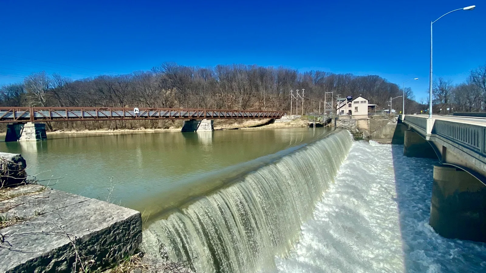 Genesee Valley Greenway, Mount Morris Lake and small dam, Mount Morris, New York - 20220412.jpg