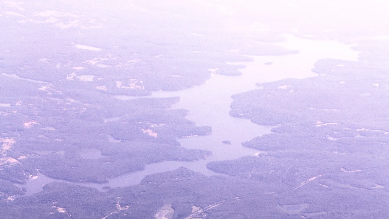 PA Pike and Wayne counties Lake Wallenpaupack with Newfoundland and Pine Grove gravel pit IMG 1905.JPG