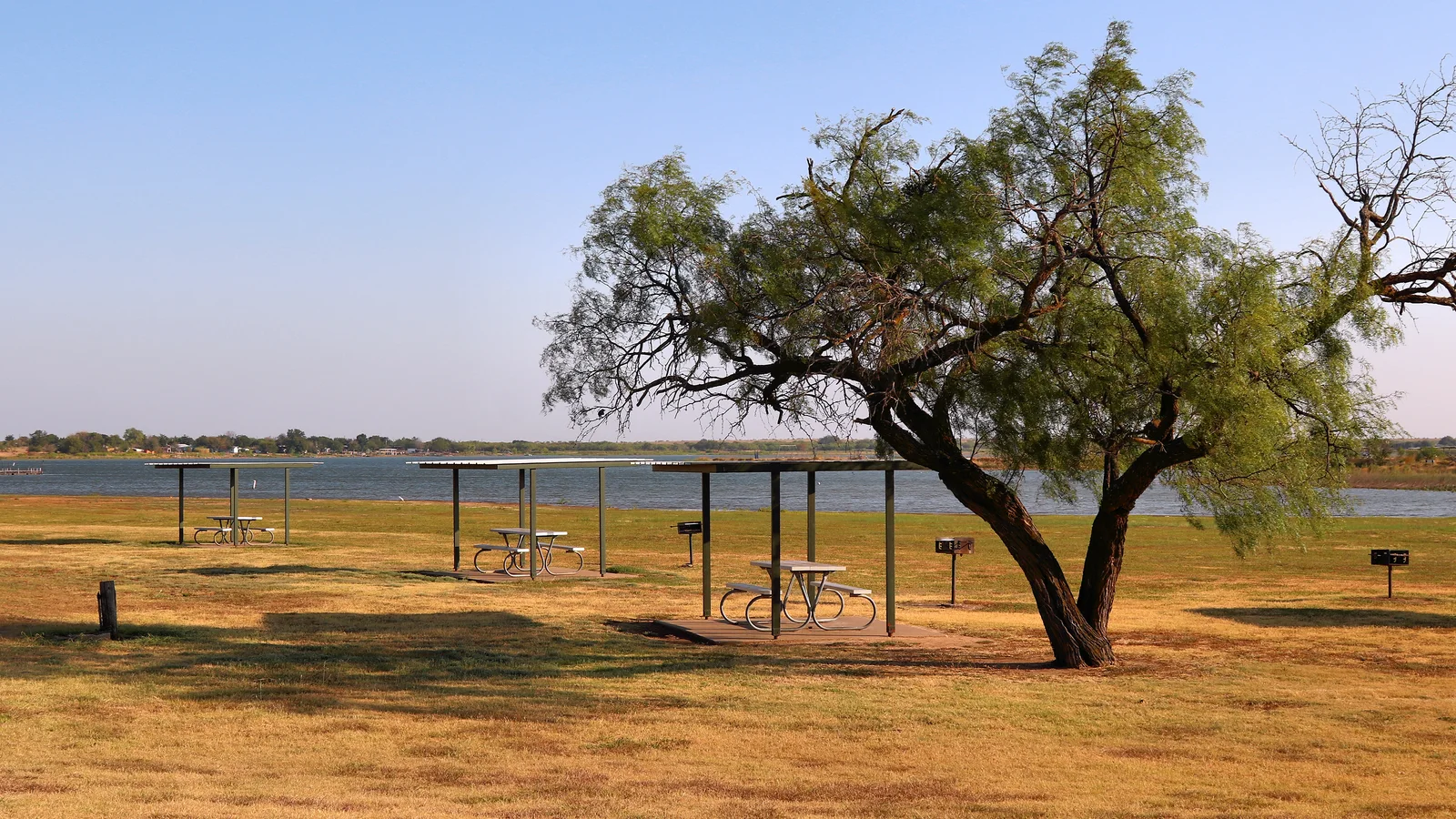 Day Area Lake Arrowhead State Park Texas 2024.jpg
