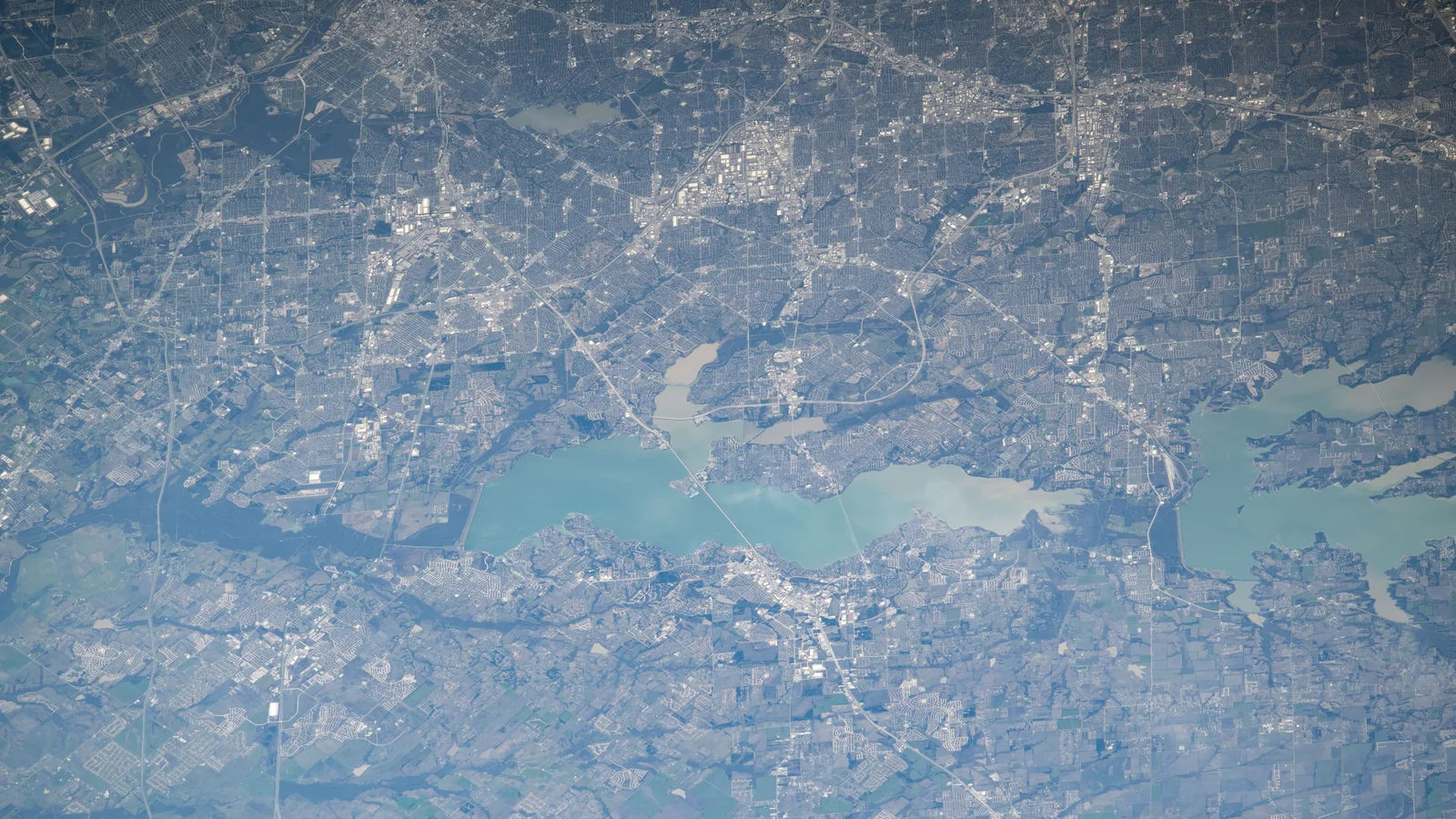ISS062-E-37712 - View of Texas.jpg