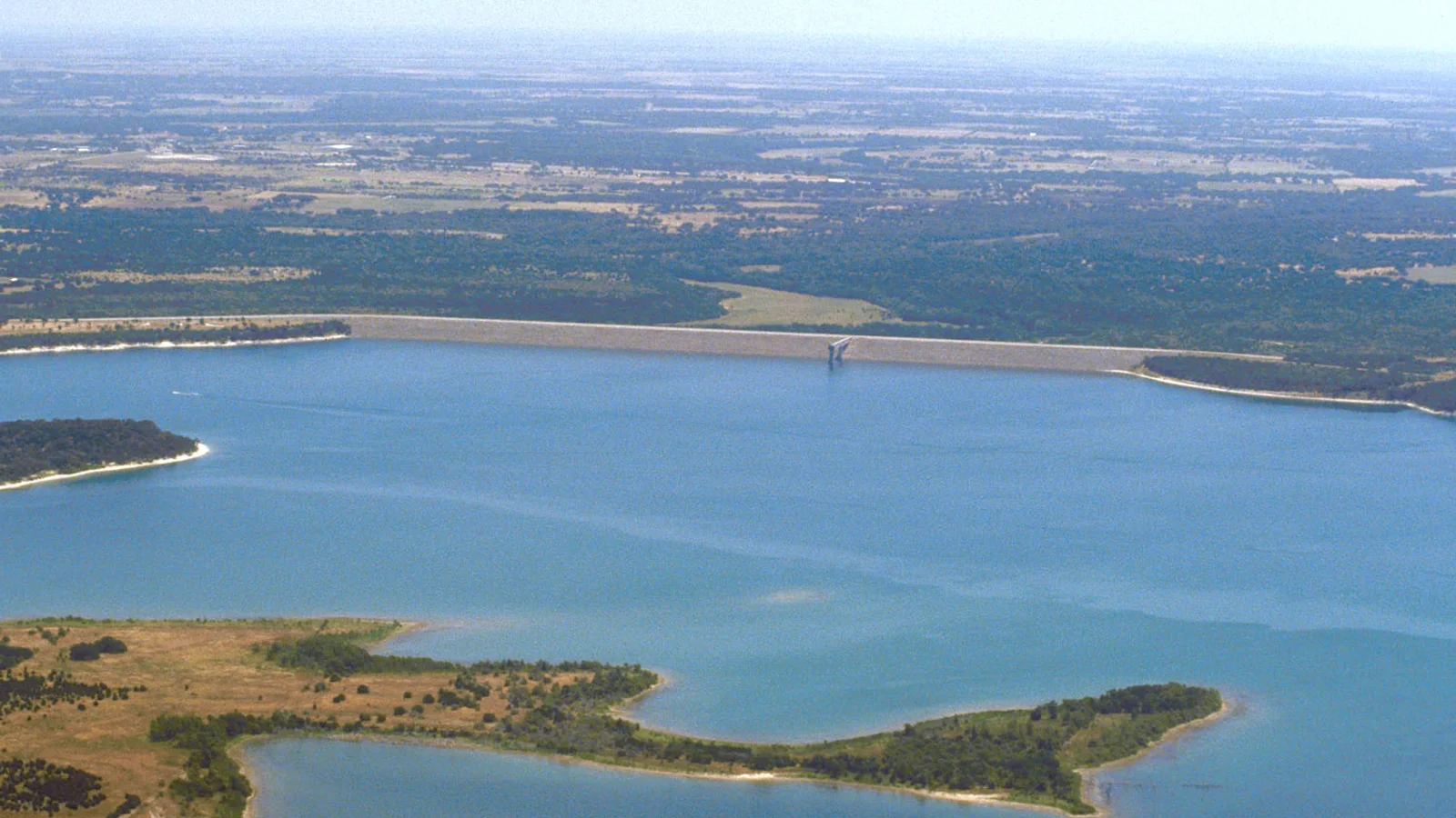 USACE Stillhouse Hollow Lake and Dam.jpg